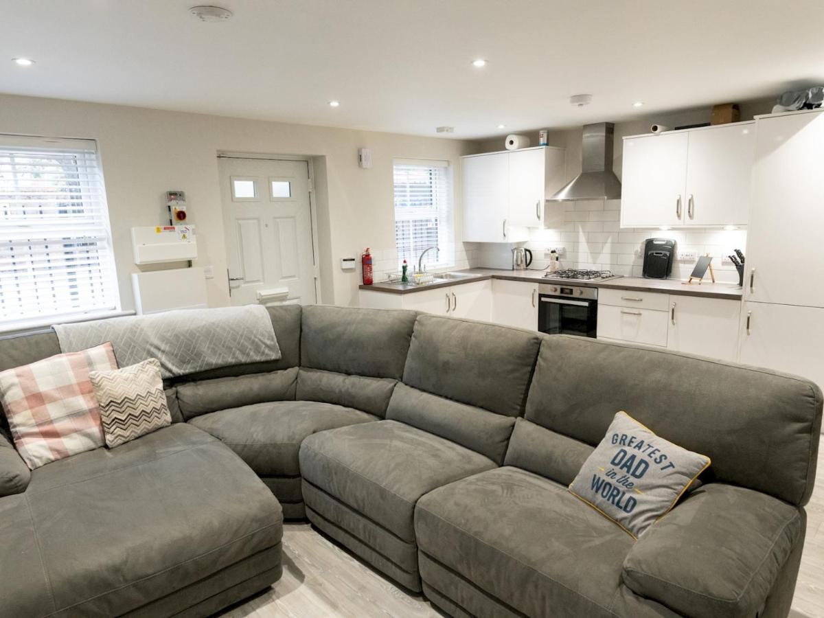 Ferienwohnung Townhouse In The Heart Of Poole With Beach Hut Exterior foto