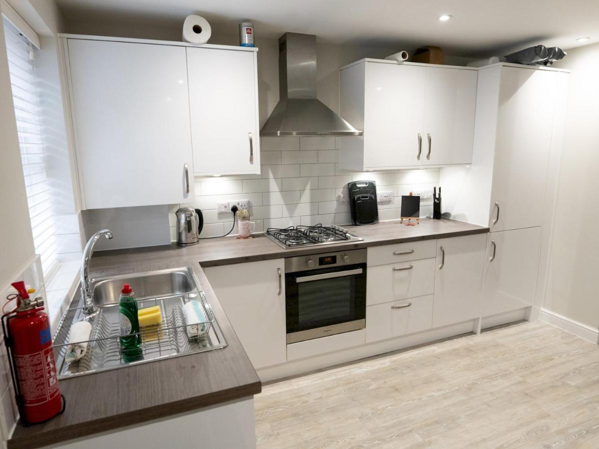 Ferienwohnung Townhouse In The Heart Of Poole With Beach Hut Exterior foto