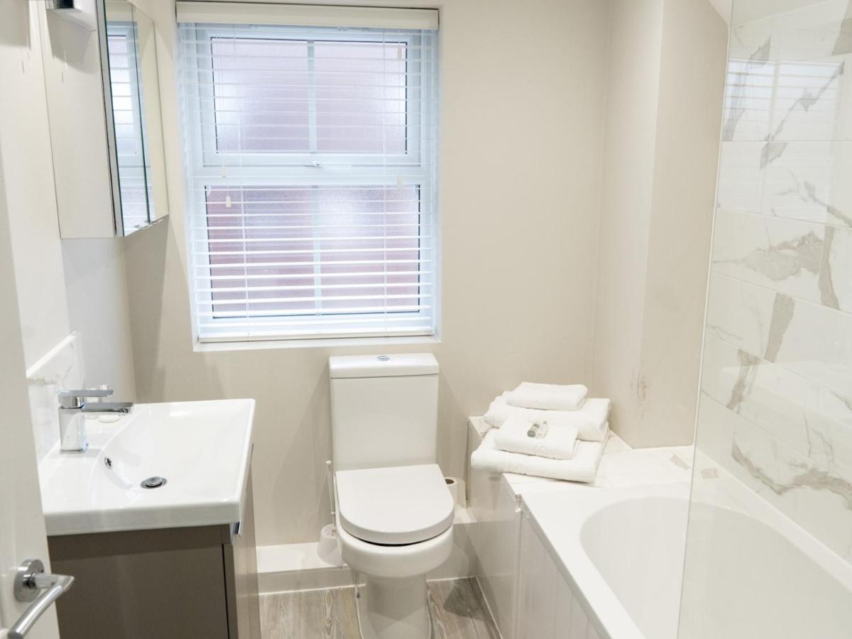 Ferienwohnung Townhouse In The Heart Of Poole With Beach Hut Exterior foto